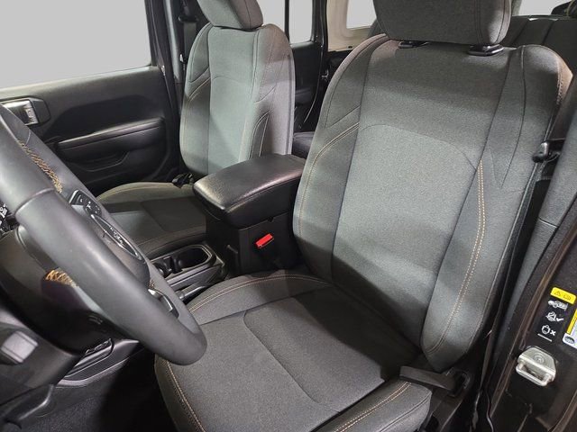 Used 2024 Jeep Wrangler Sport S image 18
