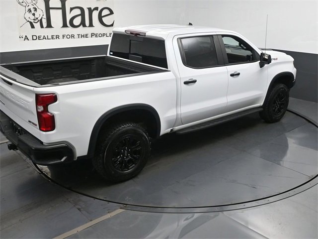 Used 2022 Chevrolet Silverado 1500 ZR2 image 39