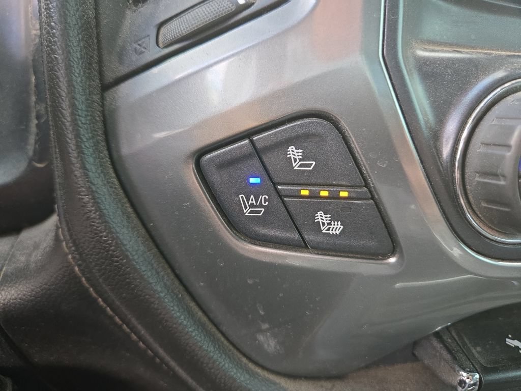 Used 2014 Chevrolet Silverado 1500 LTZ w/ LTZ Plus Package AWD/4WD image 33
