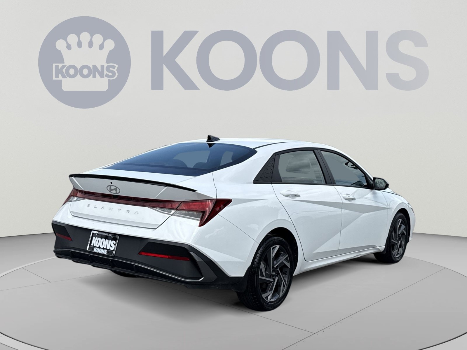 Certified 2025 Hyundai Elantra Sport FWD image 7