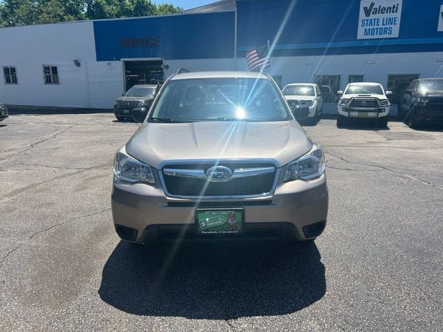 Used 2016 Subaru Forester 2.5i w/ Alloy Wheel Package AWD/4WD image 3