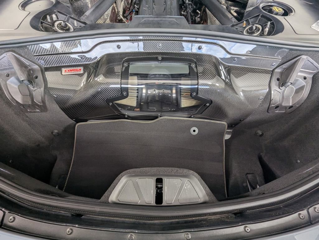 Used 2024 Chevrolet Corvette Stingray Preferred Cpe w/ Battery Protection Package image 27