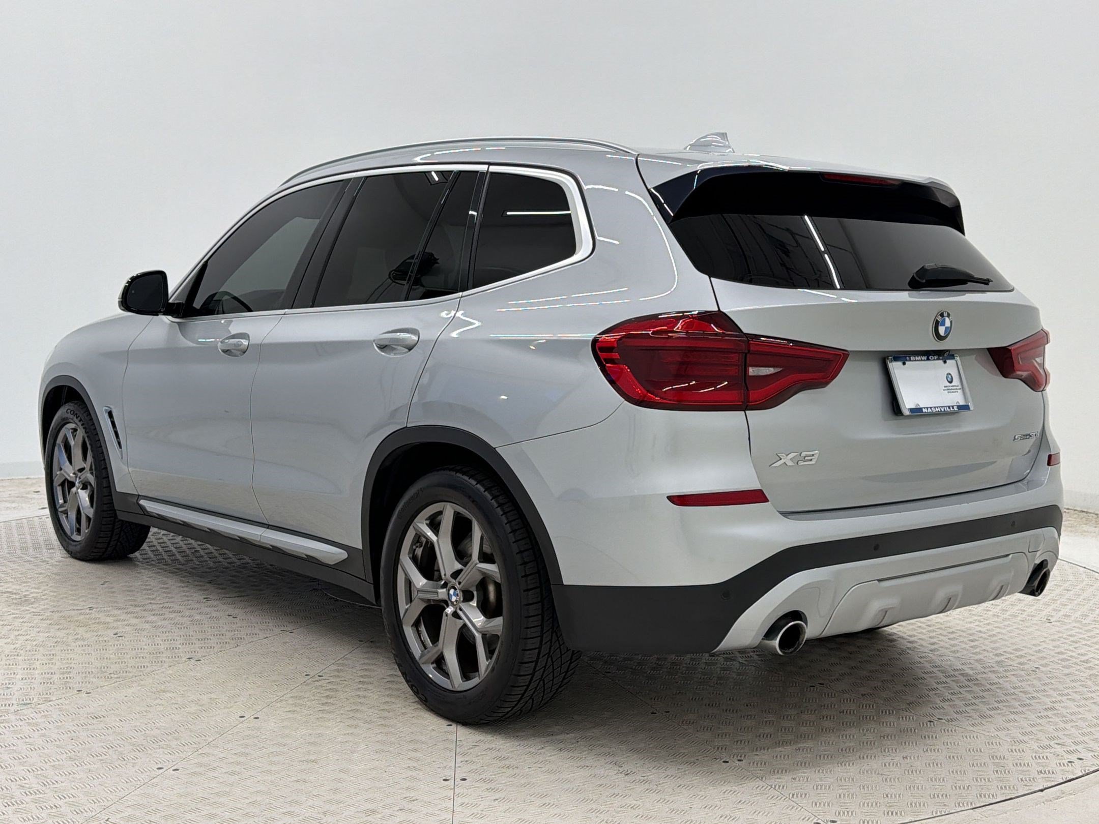 Used 2021 BMW X3 sDrive30i w/ Convenience Package RWD image 3