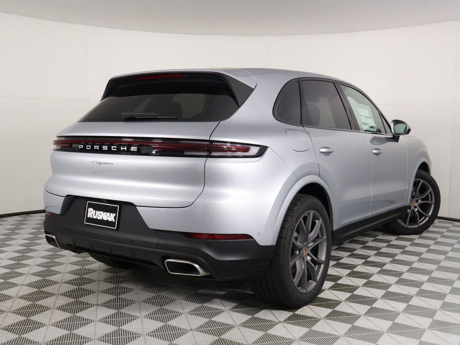 New 2026 Porsche Cayenne AWD/4WD image 7