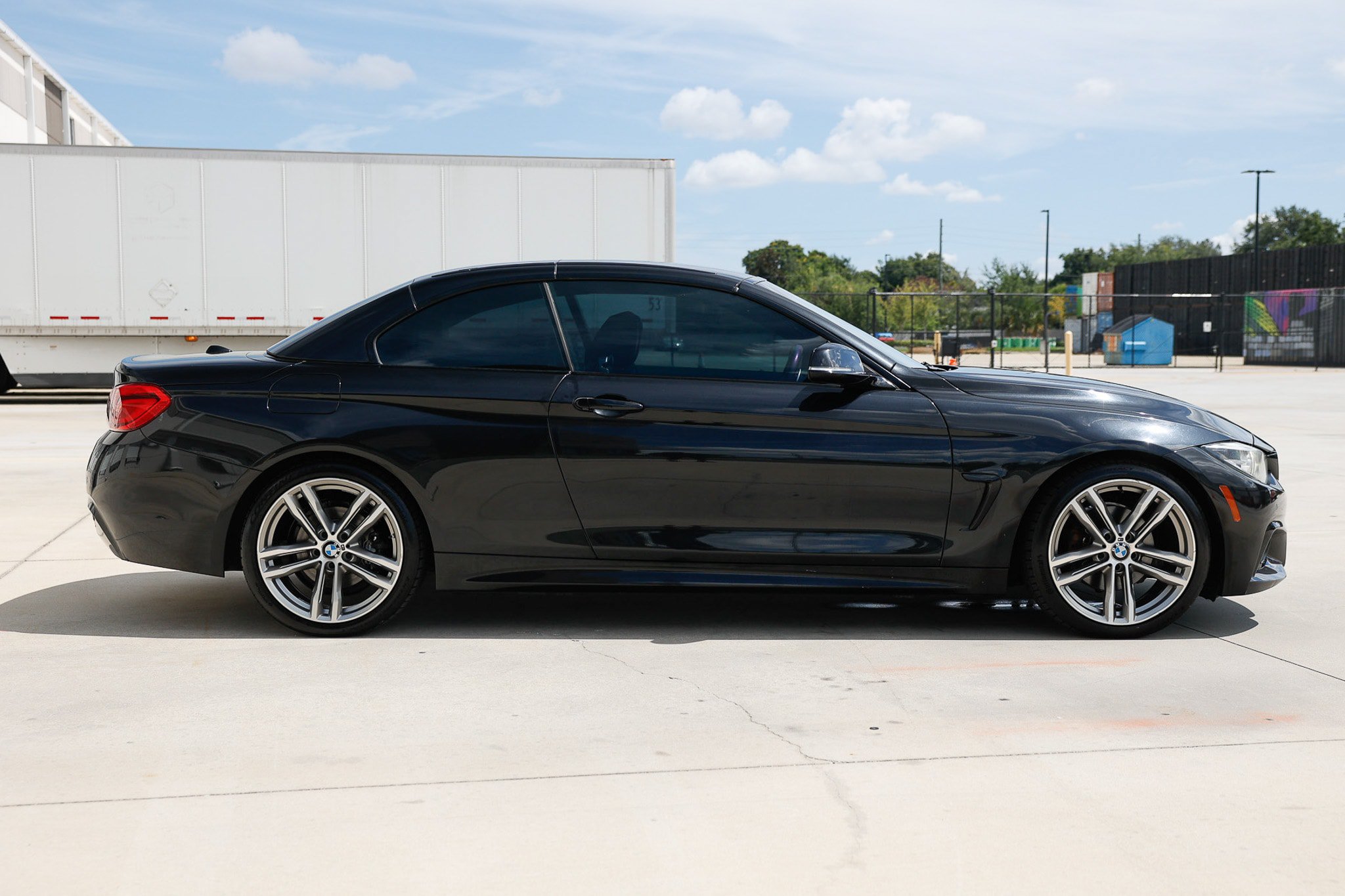 Used 2018 BMW 430i Convertible RWD image 17