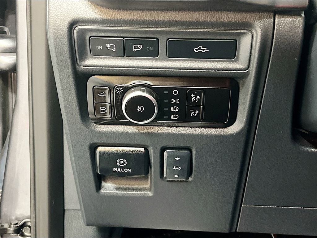 Used 2023 Ford F150 Lariat w/ Equipment Group 502A High image 10