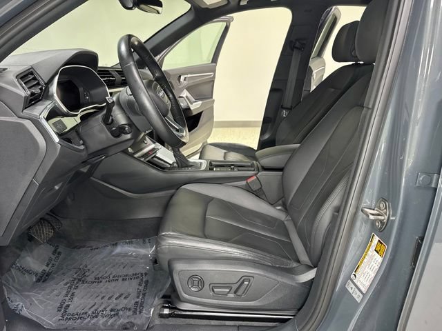 Used 2020 Audi Q3 2.0T Premium Plus AWD/4WD image 15