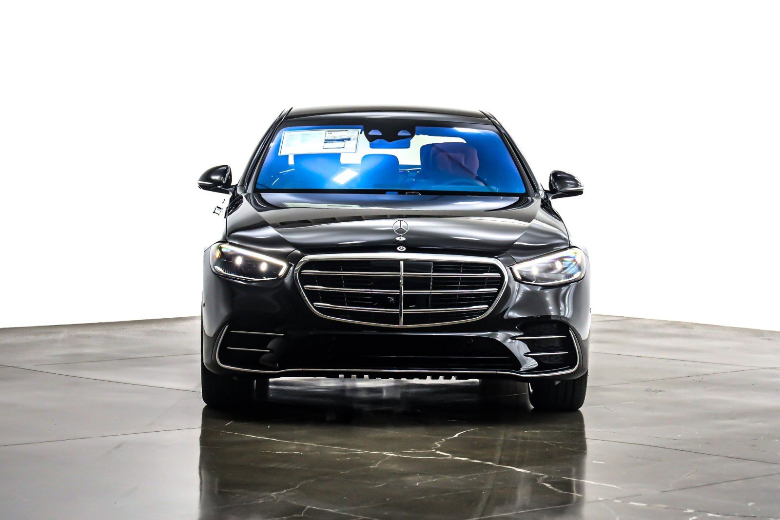 New 2026 Mercedes-Benz S 580 4MATIC Sedan image 2