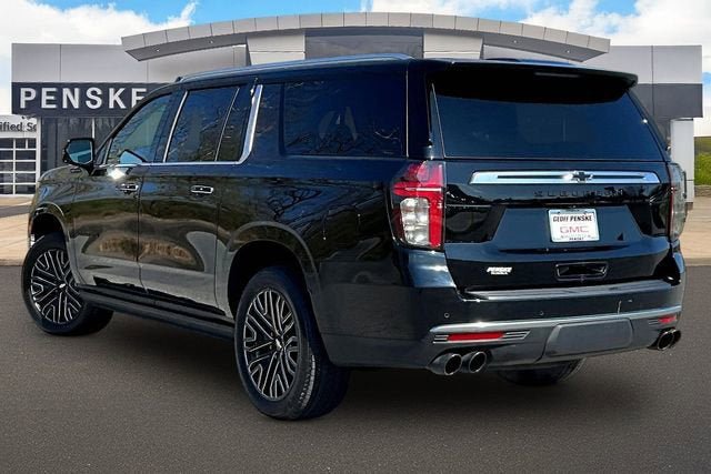 Certified 2023 Chevrolet Suburban High Country AWD/4WD image 12