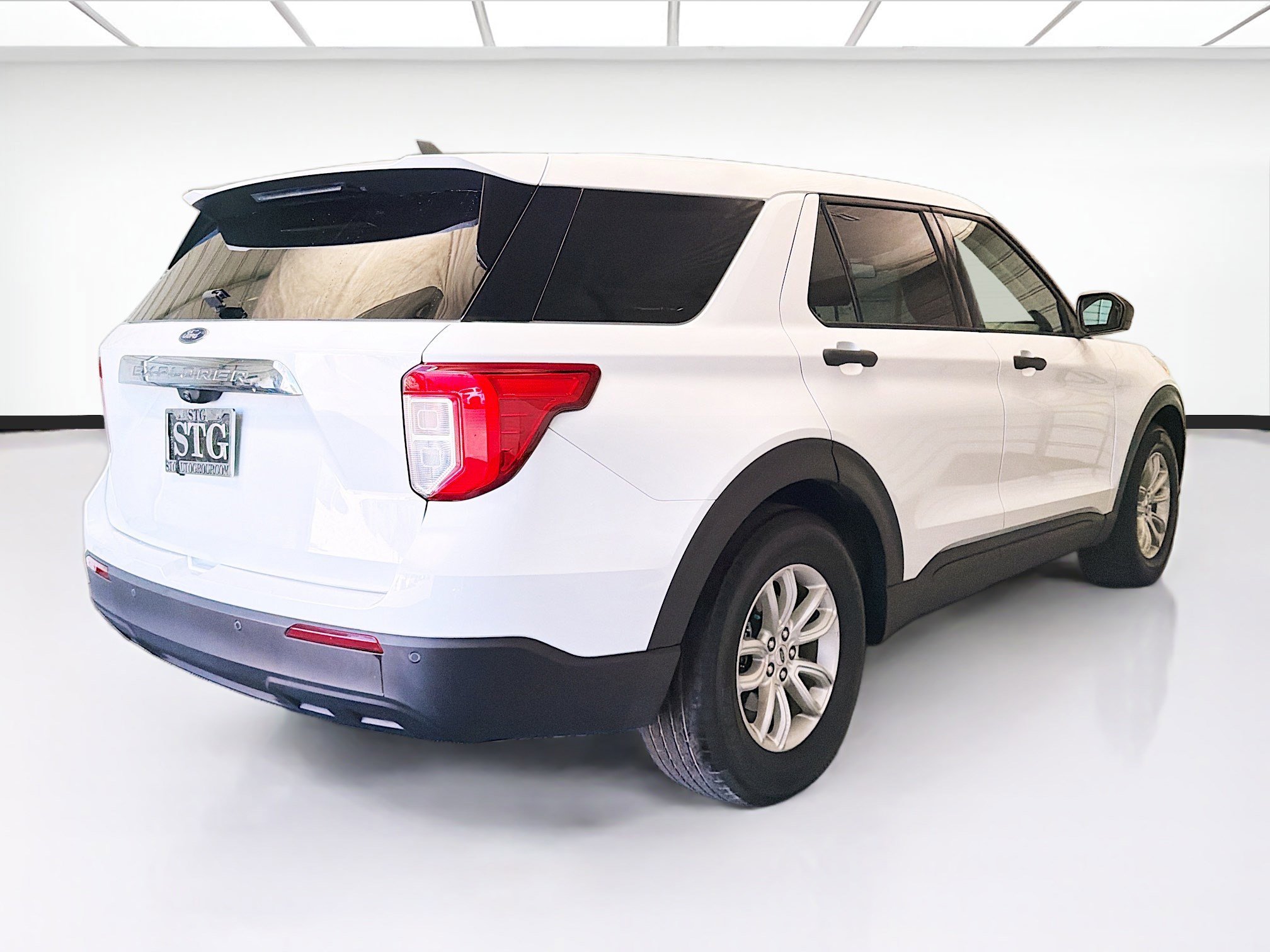 Used 2021 Ford Explorer 2WD image 4
