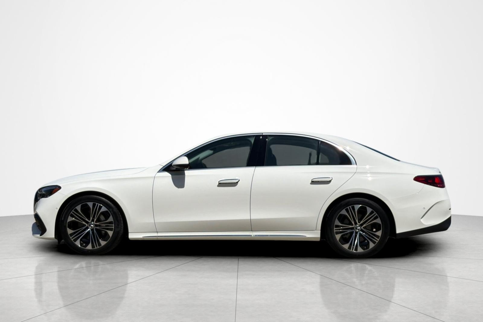New 2026 Mercedes-Benz E 350 Sedan image 2