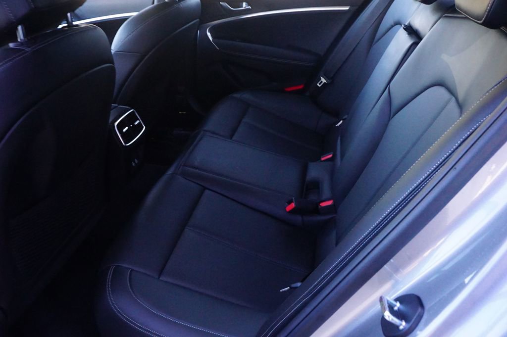 Certified 2026 Genesis G70 2.5T image 19