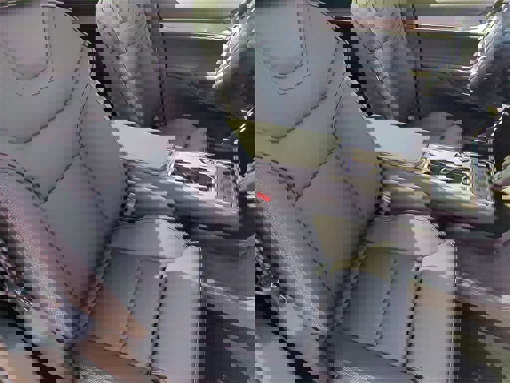 New 2025 Volvo EX90 Ultra w/ Protection Package Premier image 21