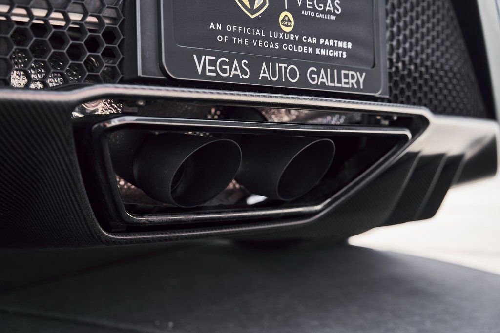 Used 2017 Acura NSX image 14