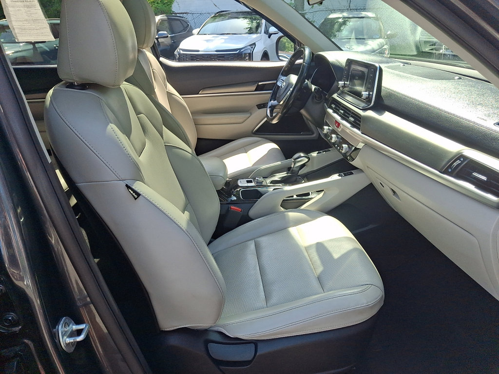 Used 2020 Kia Telluride S AWD/4WD image 11