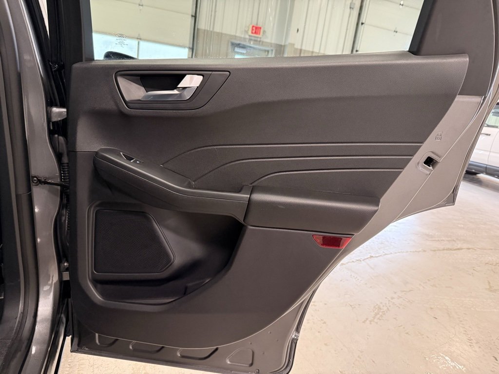 Certified 2022 Ford Escape SEL image 16