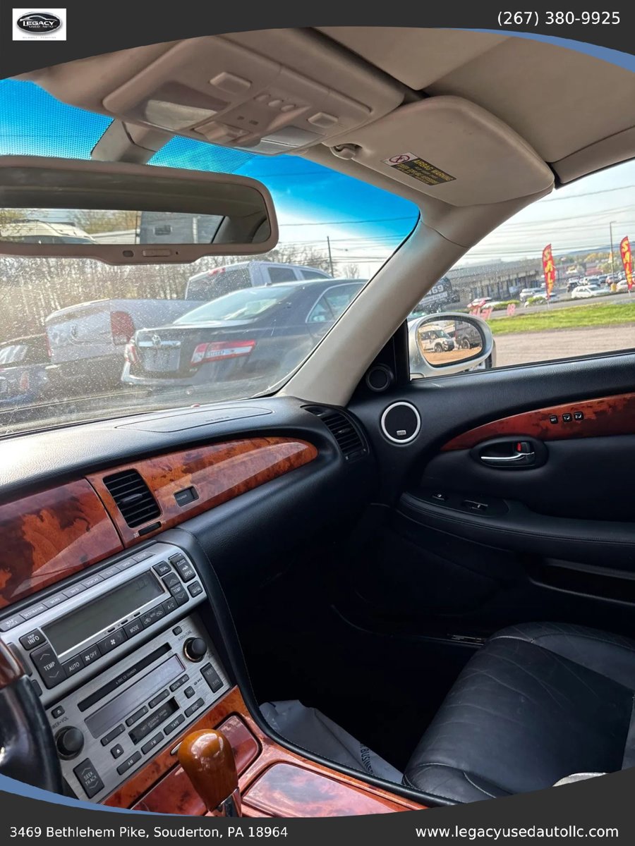 Used 2004 Lexus SC 430 Convertible RWD image 33