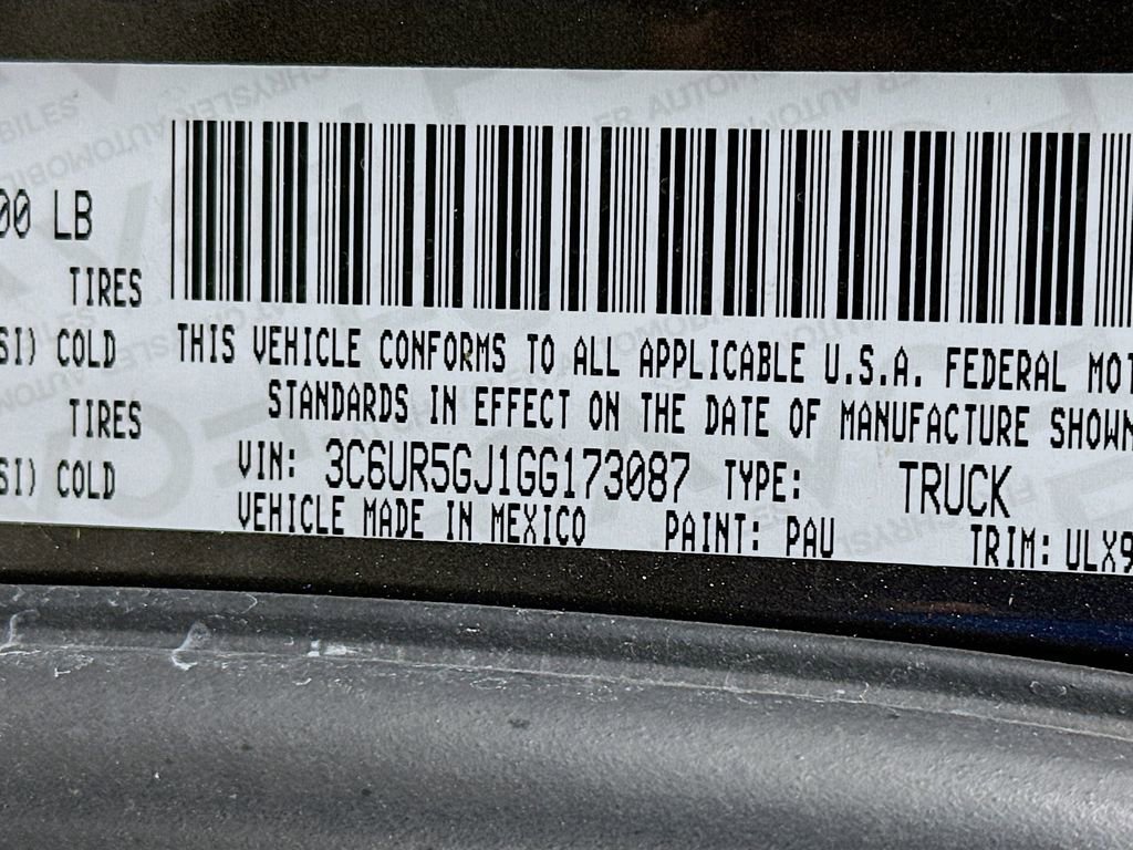Used 2016 RAM 2500 Limited AWD/4WD image 40