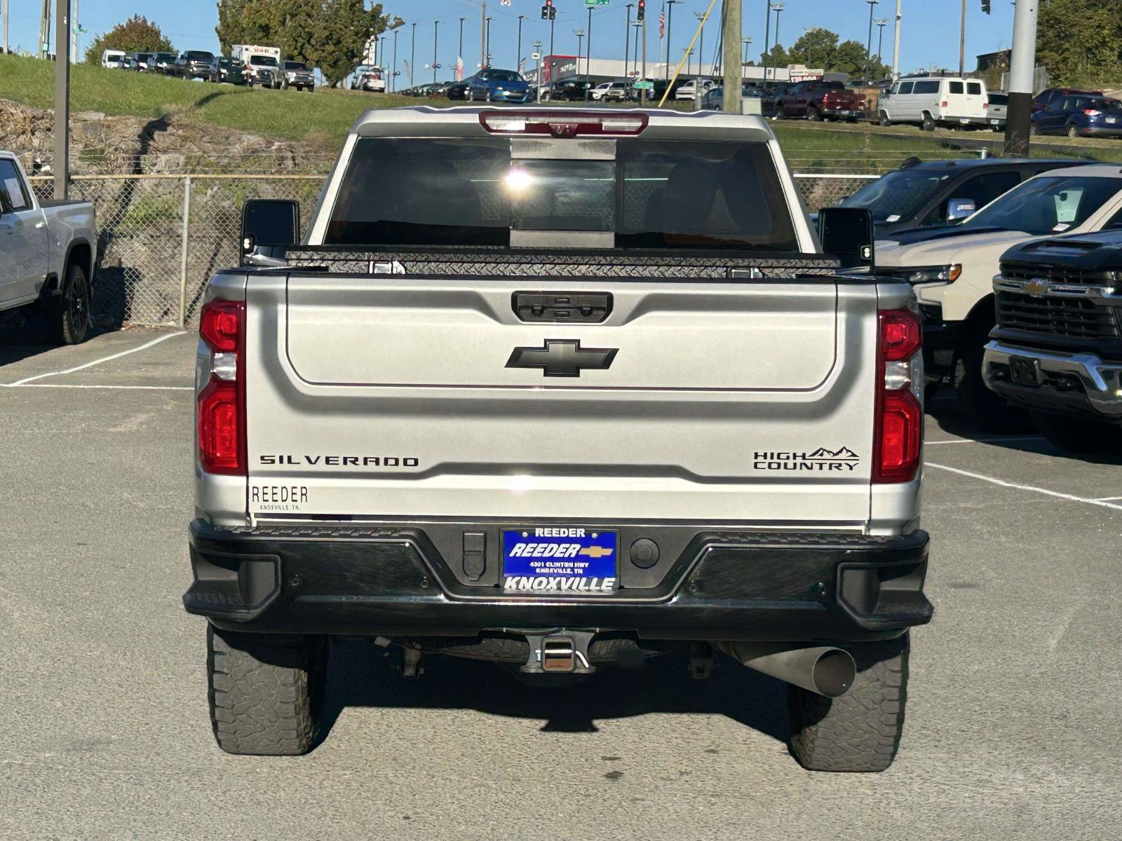 Used 2023 Chevrolet Silverado 2500 High Country w/ Z71 Off-Road Package AWD/4WD image 6