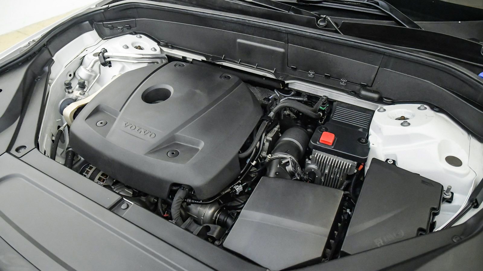 Certified 2022 Volvo XC90 T5 Momentum AWD/4WD image 29