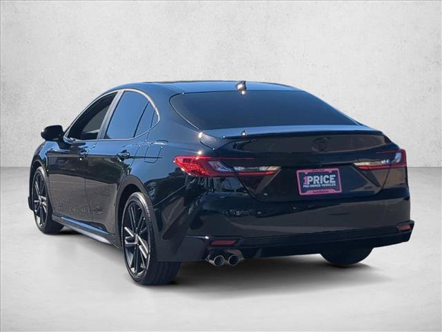 Used 2026 Toyota Camry Hybrid w/ Convenience Package FWD image 8