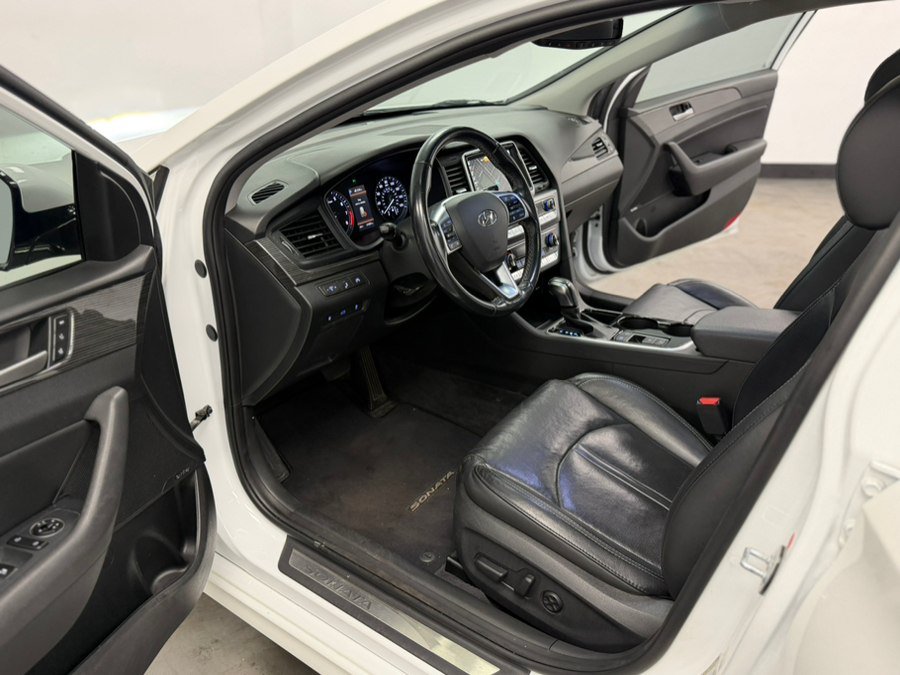Used 2019 Hyundai Sonata Limited w/ Ultimate Package 04 FWD image 33