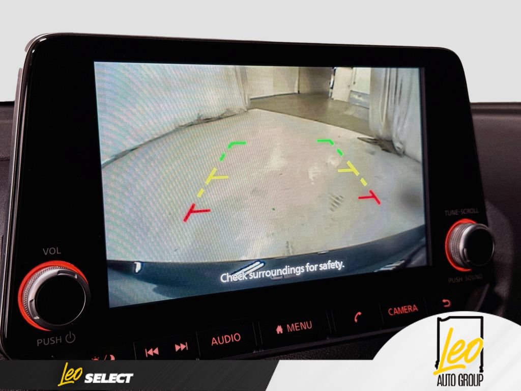 Used 2025 Nissan Sentra SV FWD image 16