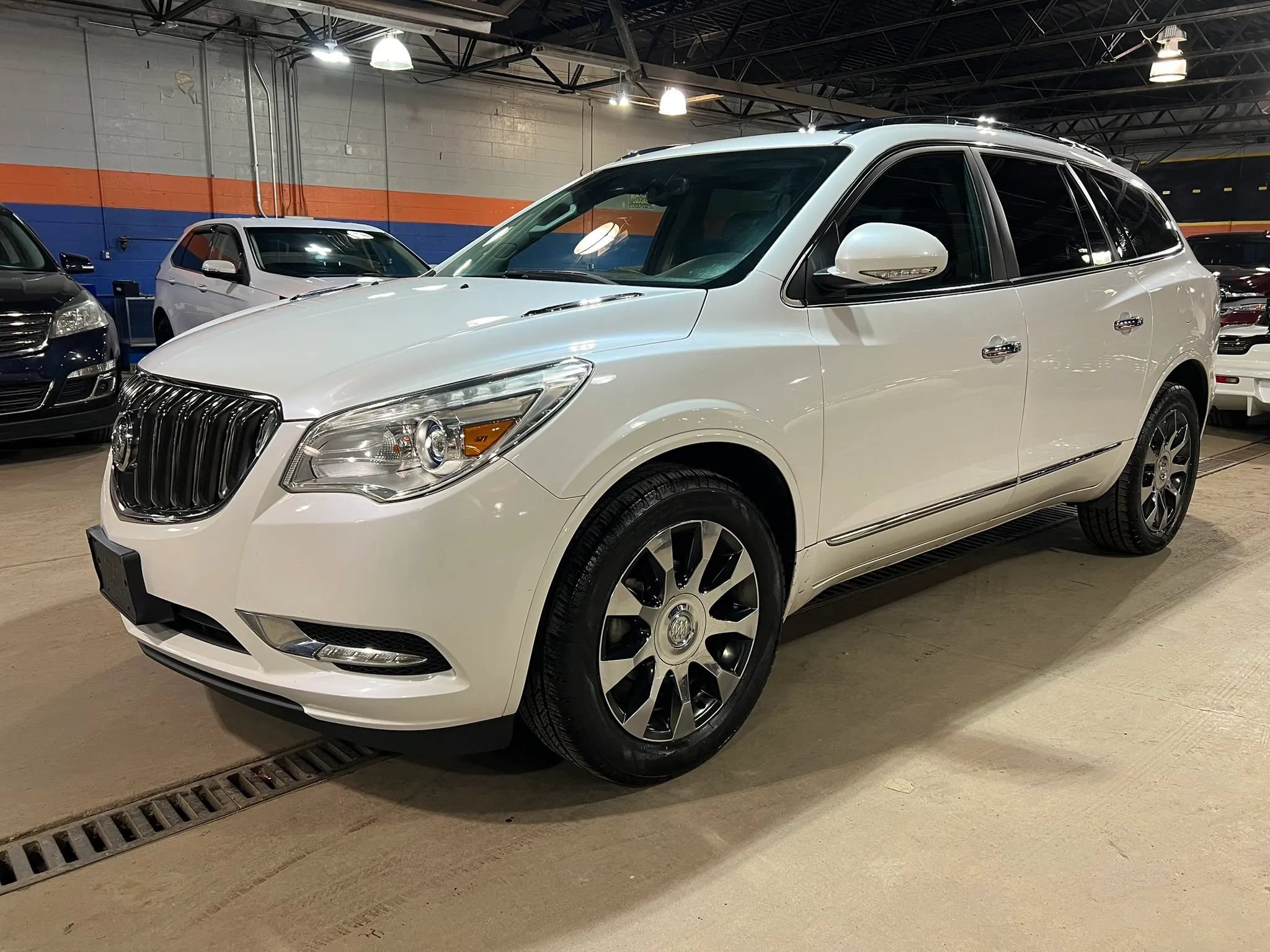 Used 2017 Buick Enclave Premium w/ Experience Buick Package AWD/4WD image 7