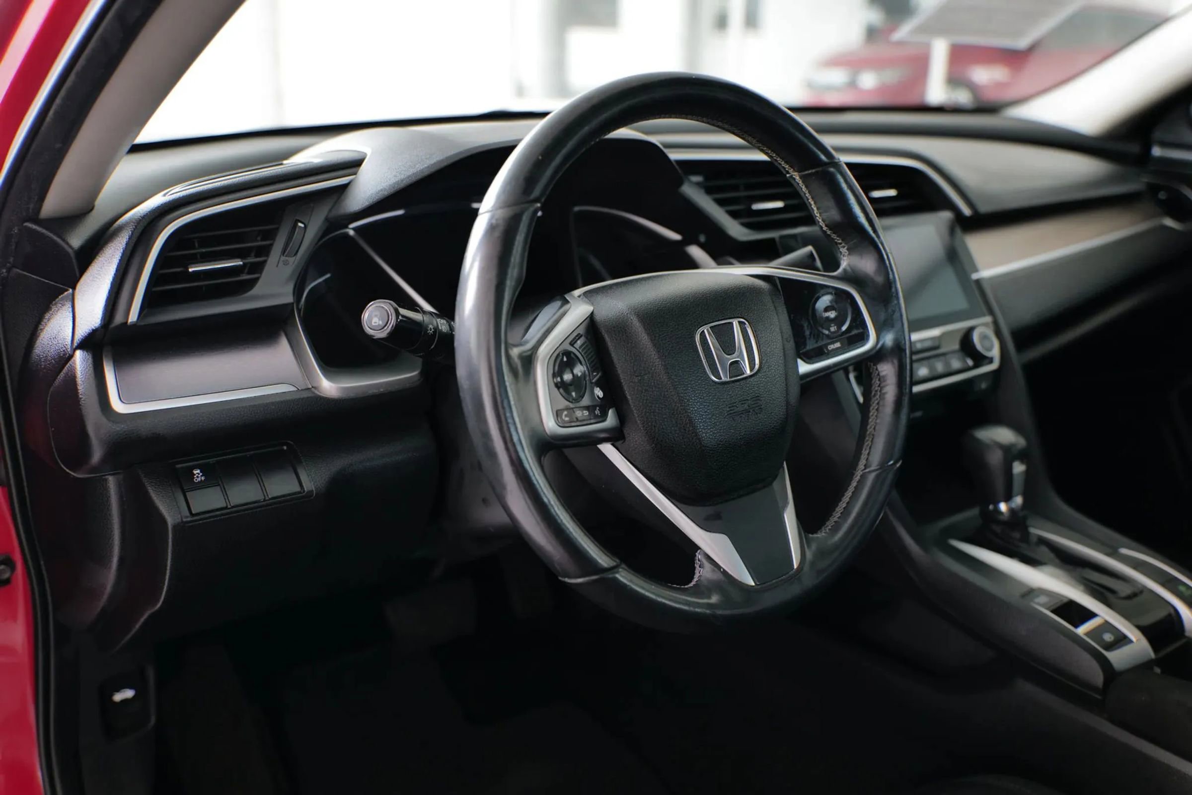 Used 2018 Honda Civic EX-T image 17
