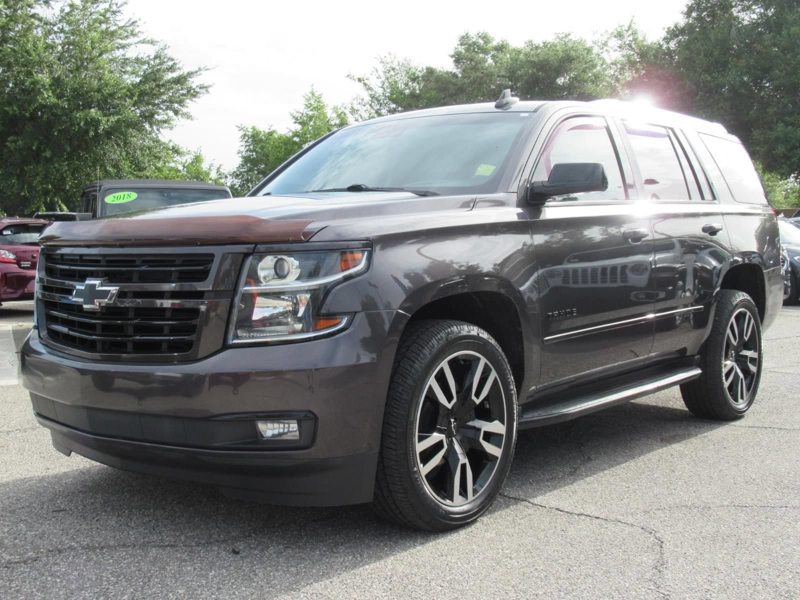 Used 2018 Chevrolet Tahoe Premier AWD/4WD image 3