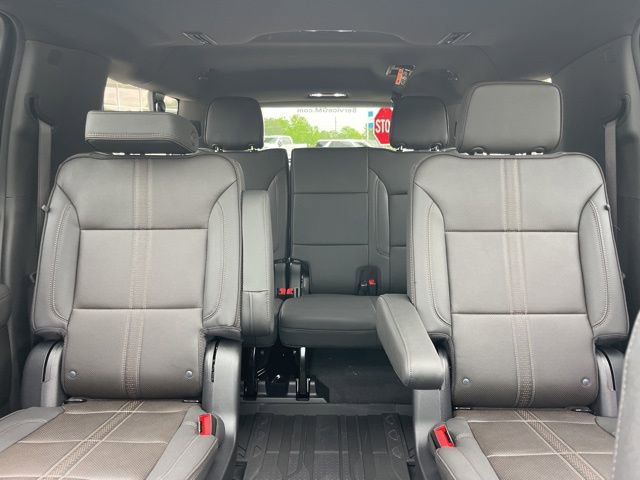 New 2026 Chevrolet Suburban High Country RWD image 46