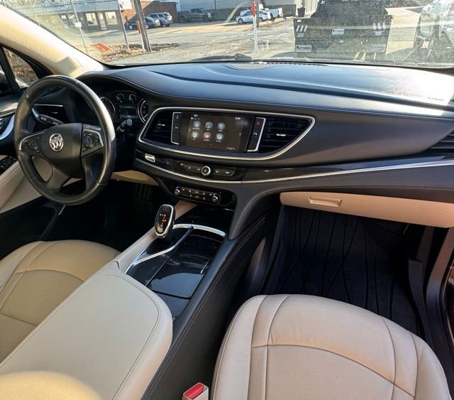 Used 2019 Buick Enclave Essence AWD/4WD image 14