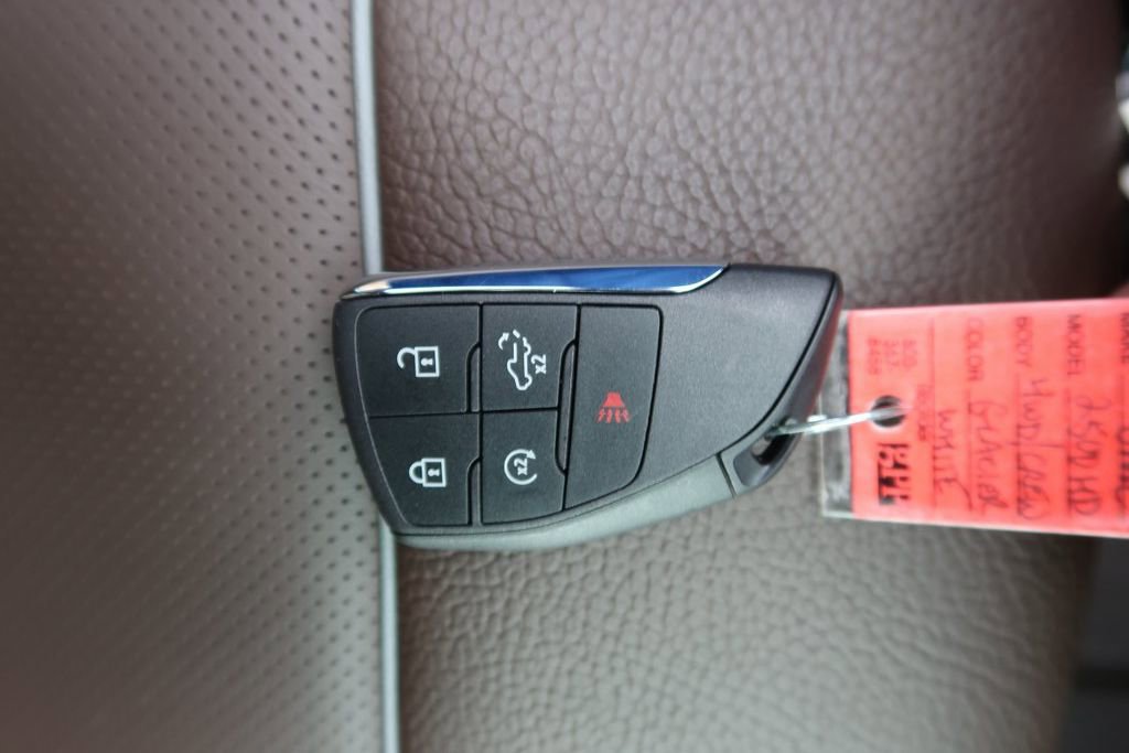 New 2026 GMC Sierra 2500 Denali w/ Denali Reserve Package image 25