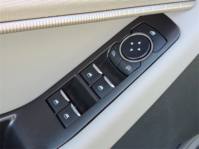 New 2026 Ford Explorer Active w/ Active Comfort Package image 20