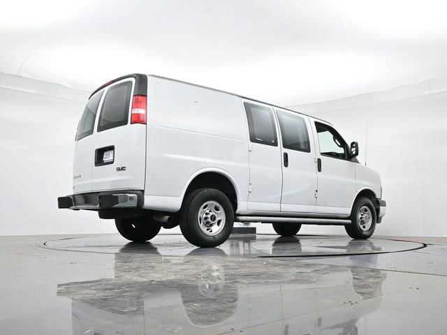 Used 2023 GMC Savana 2500 w/ Driver Convenience Package image 28