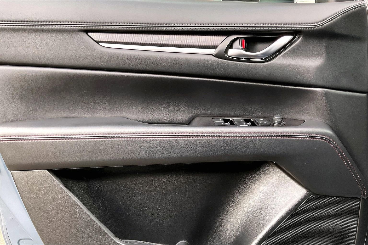 Used 2023 MAZDA CX-5 Carbon Edition image 15