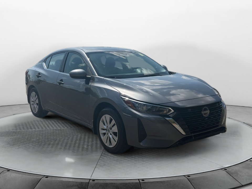 Used 2024 Nissan Sentra S FWD image 1
