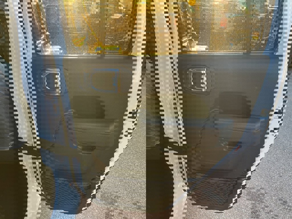 New 2026 Jeep Gladiator Sport image 12