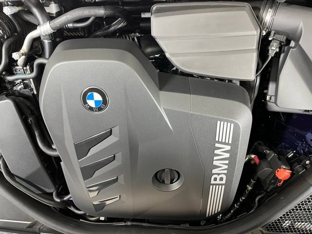 New 2026 BMW 330i xDrive Sedan w/ M Sport Package AWD/4WD image 19