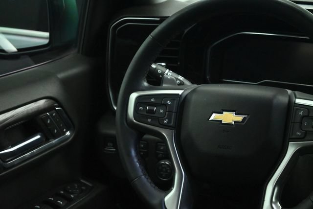 Used 2023 Chevrolet Silverado 1500 LTZ w/ Technology Package AWD/4WD image 41