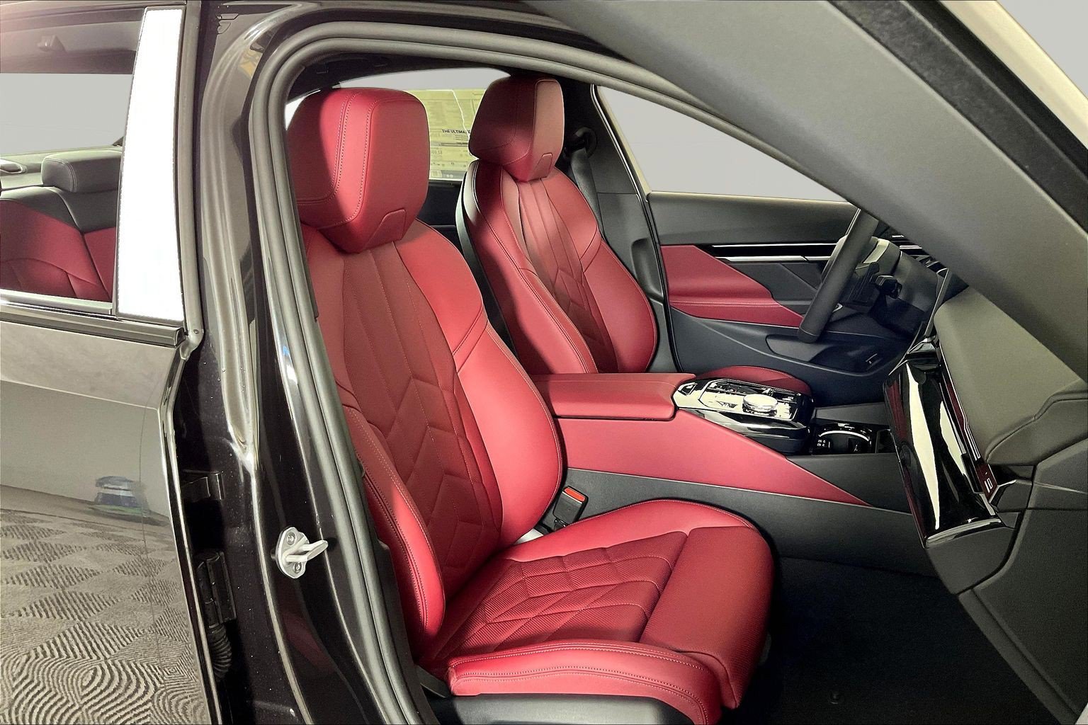 New 2026 BMW 530i xDrive AWD/4WD image 13