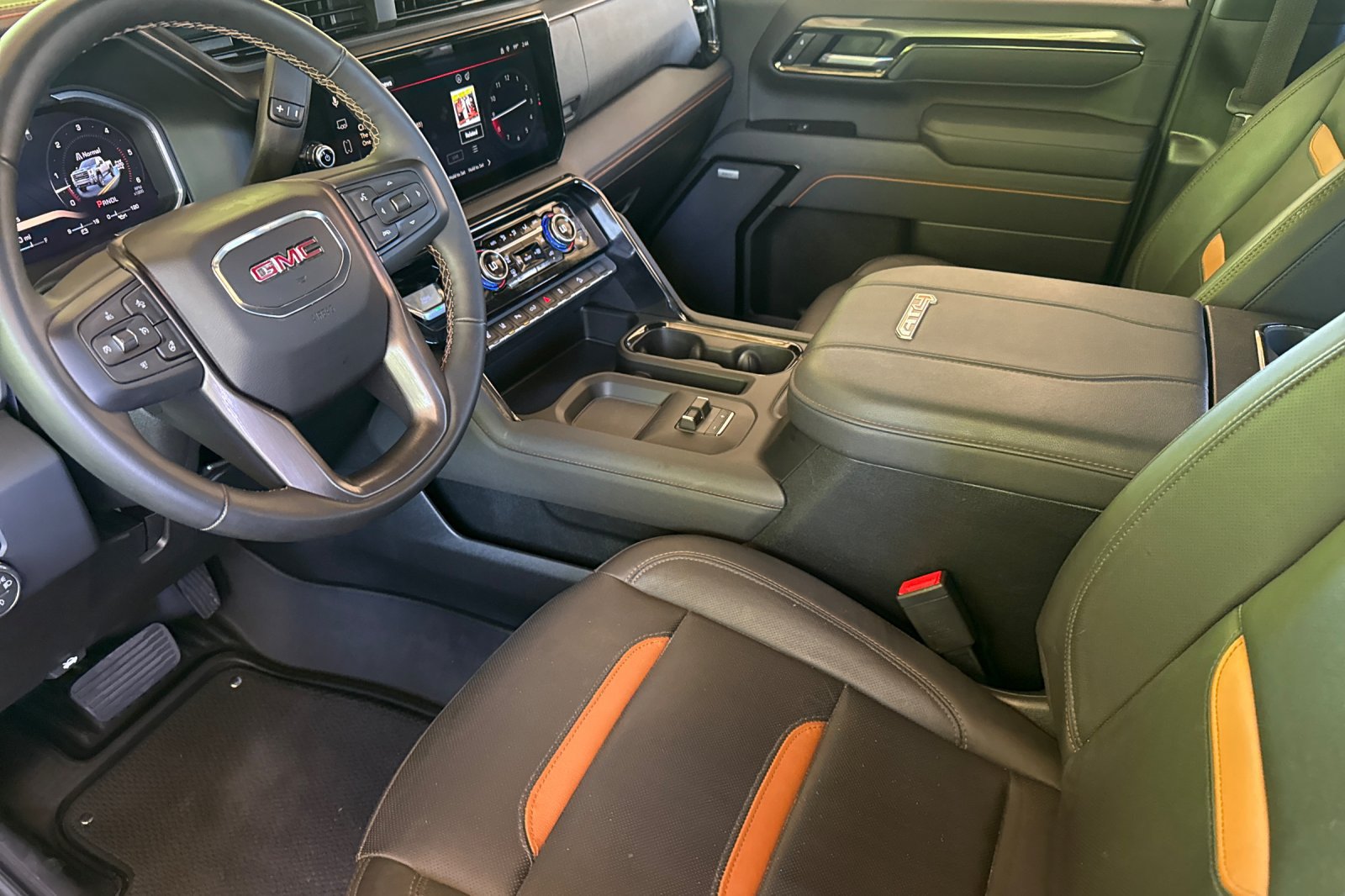 Used 2026 GMC Sierra 2500 AT4 AWD/4WD image 11