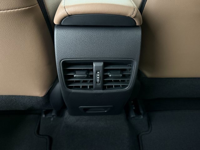 New 2026 Toyota Corolla Cross XLE w/ Convenience Package image 32