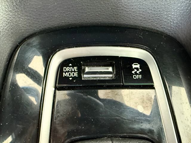 Used 2024 Toyota Corolla SE image 39