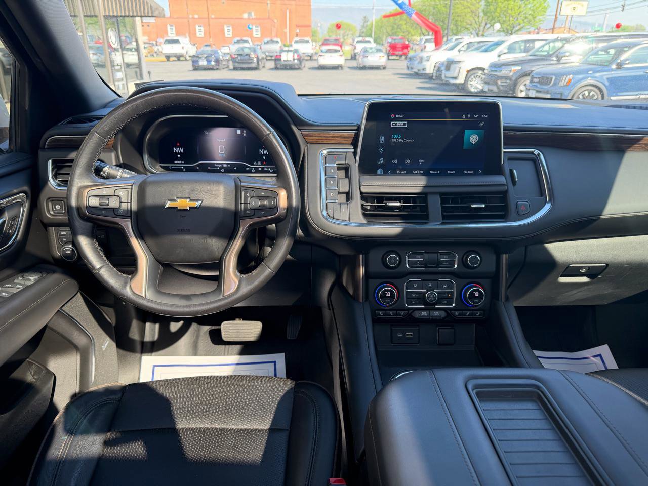 Used 2023 Chevrolet Tahoe High Country w/ Premium Package 2 AWD/4WD image 14