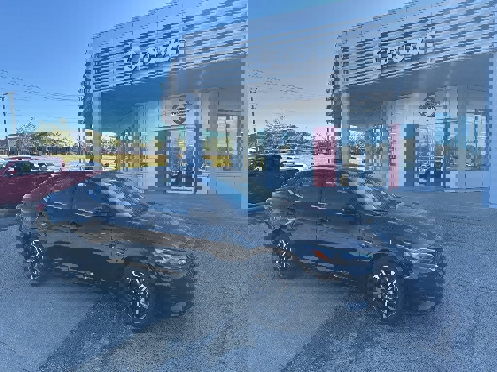 New 2025 Nissan Sentra SV