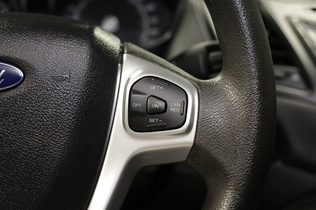 Used 2019 Ford Fiesta SE FWD image 25