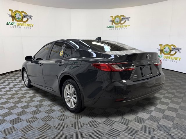 Used 2025 Toyota Camry LE AWD/4WD image 7