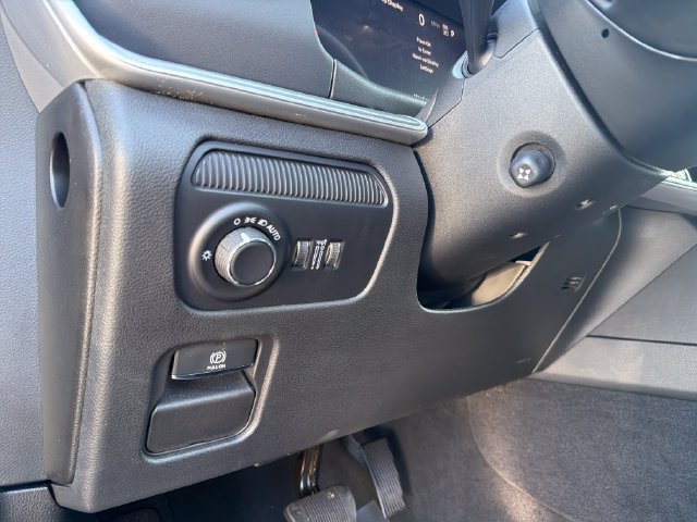 New 2026 Jeep Grand Wagoneer Limited AWD/4WD image 10