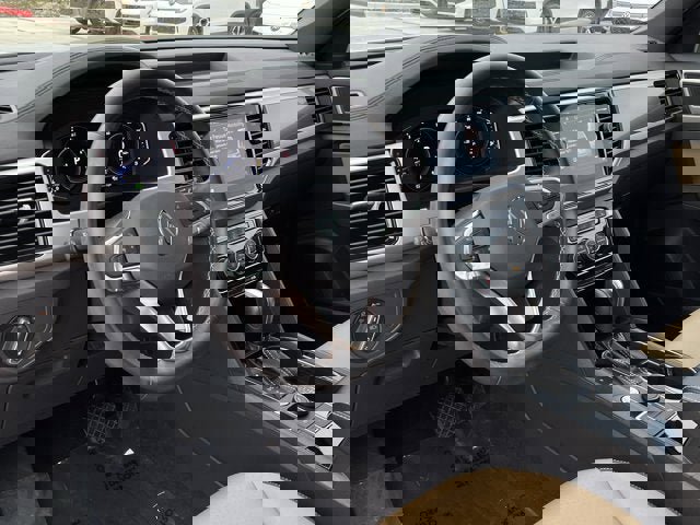 Used 2022 Volkswagen Atlas Cross Sport SE w/ Panoramic Sunroof Package image 12